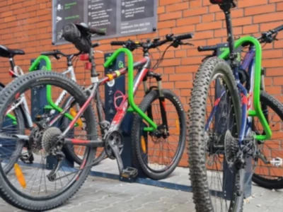 Większość rowerzystów popełnia ten błąd przed jazdą